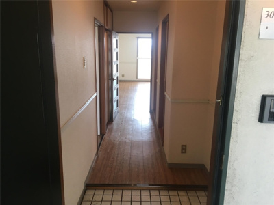 【玄関】 | リーベンハイツ