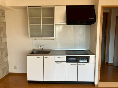 【キッチン】 | シャトー三和南車崎