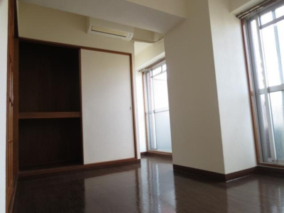 【居間・リビング】 | シャトー三和III号館