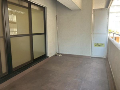 【バルコニー】 | シャトラン白鷺II