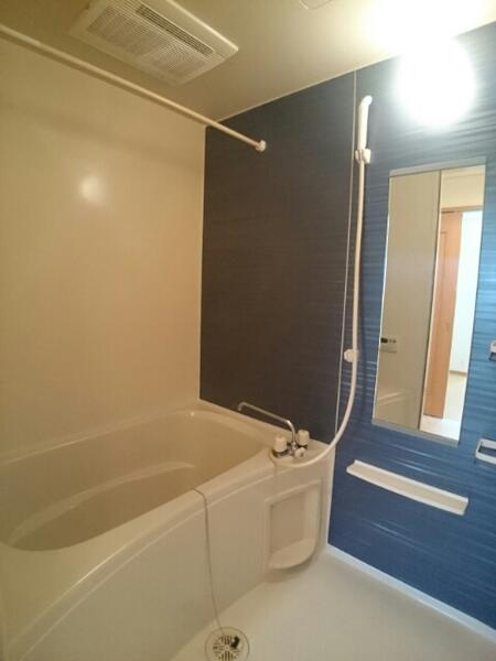 ｆｉｒｓｔ　ｏｎｅ　Ｃの浴室