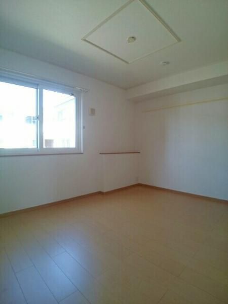 ｆｉｒｓｔ　ｏｎｅ　Ｃの洋室