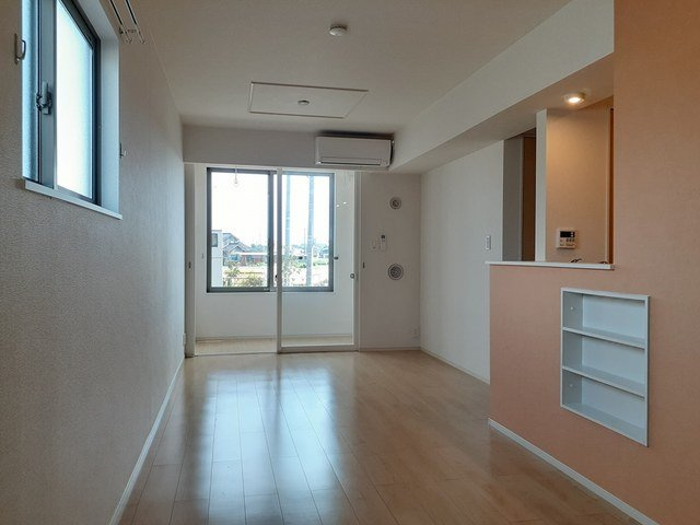 ソレイユ福岡　Ａの居間・リビング|使いやすいリビングです