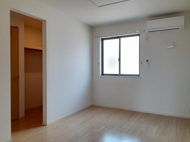 ソレイユ福岡　Ａの内装|内装もきれいです