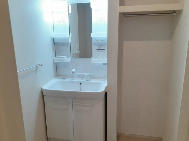 ソレイユ福岡　Ａの洗面所|コンパクトで使いやすい洗面所