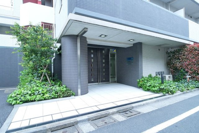 ARTESSIMO LINK BREZZAの外観