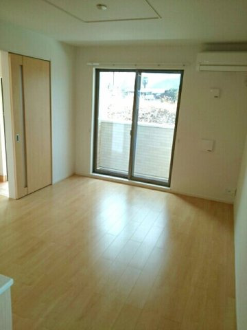 シャトレ・カズＡの居間・リビング