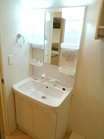 シャトレ・カズＡの洗面所