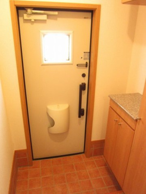 【玄関】 | ＥｘｃｅｌＣｏｕｒｔ東小羽山Ｃ