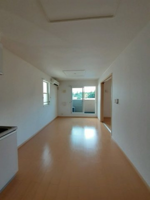 【内装】 | プリムローズＢ