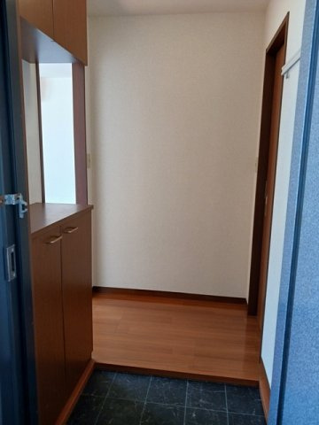 サンヴェールハイツ南の玄関