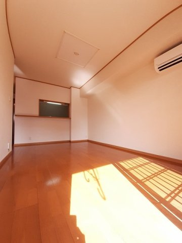 フォレストヒルズの居間・リビング