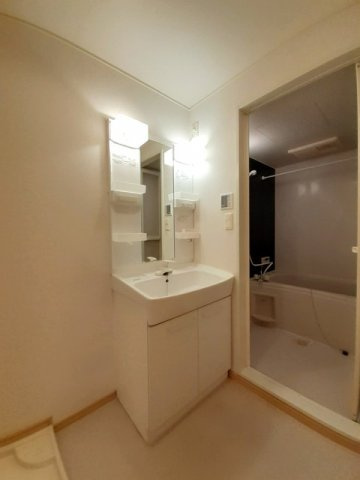 プリムローズＢの洗面所