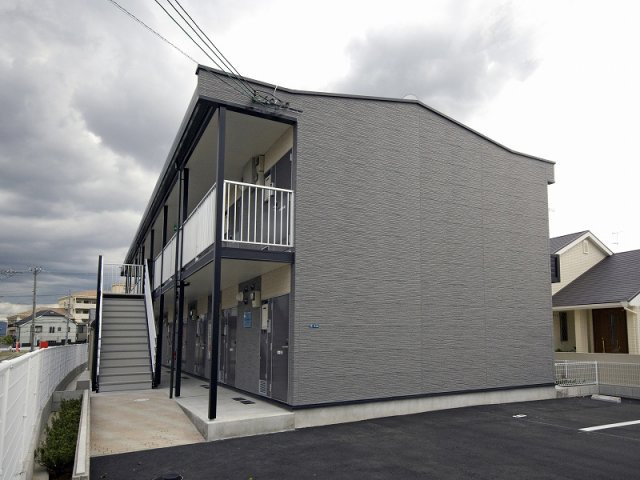 レオパレスコンフォート光明池の外観