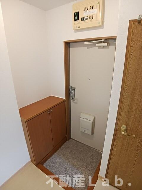 アーバン不知火Ⅵの玄関