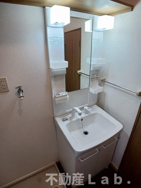 アーバン不知火Ⅵの洗面所