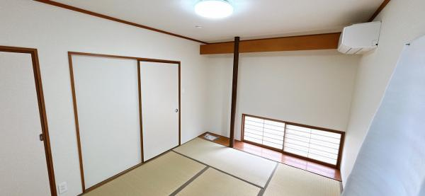 仲介手数料不要　カチタス上益城郡益城町大字辻の城【益城中央小・木山中】の和室|1階6畳和室です。照明を新品に交換しております
