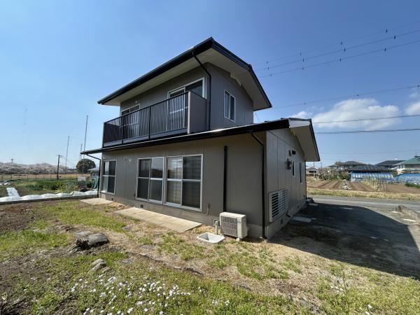 仲介手数料不要　カチタス上益城郡益城町大字辻の城【益城中央小・木山中】の外観|西側の植栽を伐採したことで、居室に入る光が増えリビングも明るくなりました。