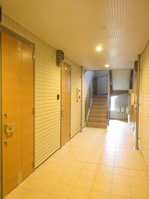 Flais Collineのロビー|共用廊下です