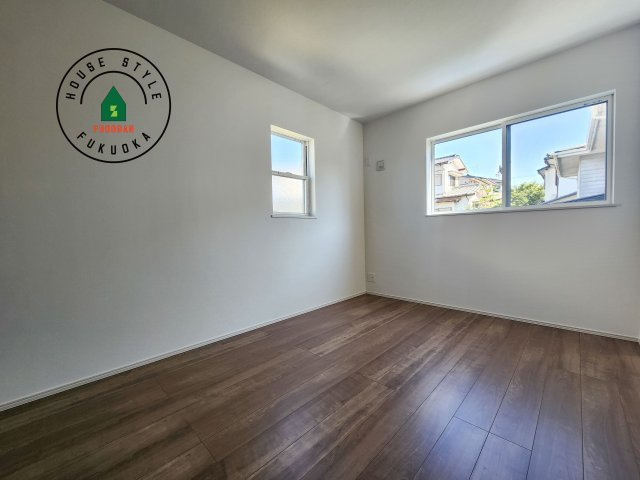 大野城市緑ヶ丘4丁目第3-1棟（1号棟）　の洋室|柔らかい陽光が差し込む明るいお部屋を演出する設計。彩光の取れる窓が気持ちの良いお部屋を創り上げます。