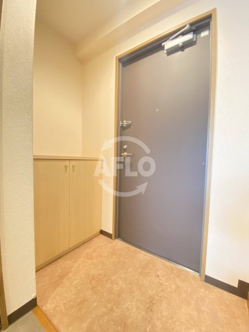 メゾンドラフィネの玄関|メゾンドラフィネ　玄関