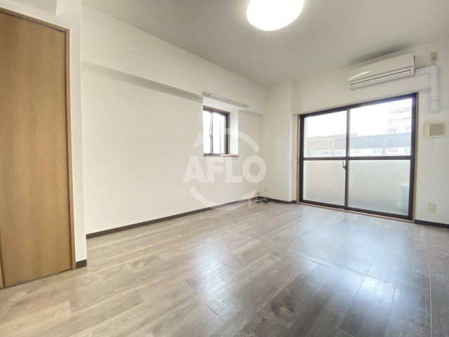 メゾンドラフィネの居間・リビング|メゾンドラフィネ　洋室