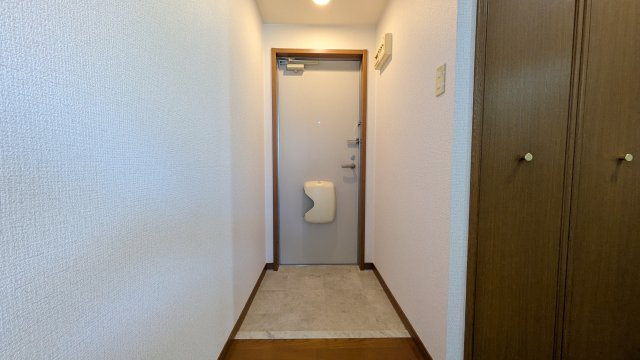 【玄関】