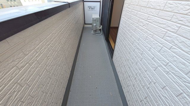 【バルコニー】