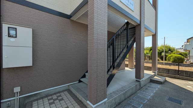 【エントランス】