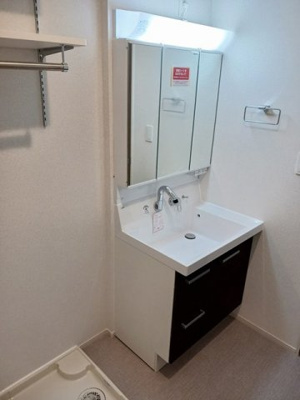 【洗面所】 | アルコパレーノⅡ | 洗面所です