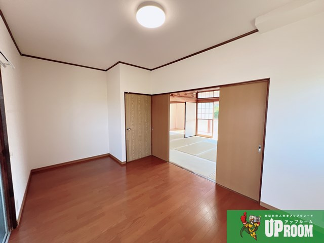 大口町奈良子1-85貸家の居間・リビング