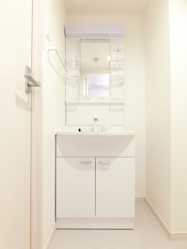 リブリ・芦原通の洗面所