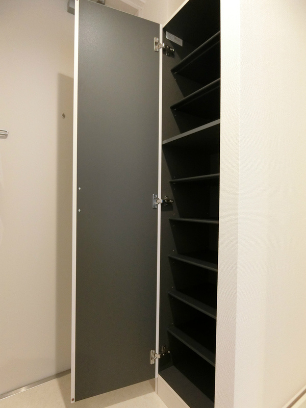 リブリ・芦原通の収納