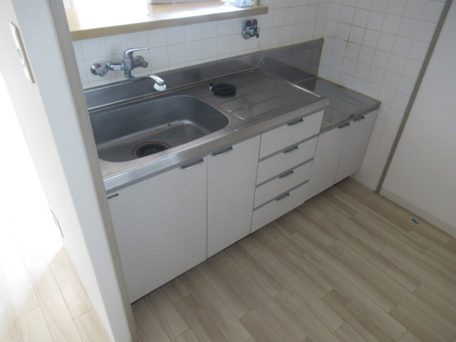 ハッピースリーヒルズのキッチン