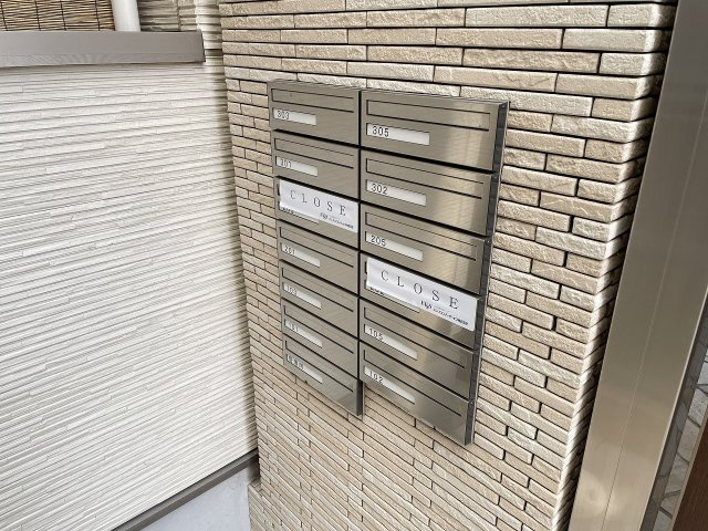 フジパレス川口のエントランス