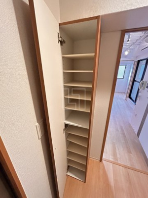 【収納】 | SERENiTE-04 | SERENiTE-04（セレニテ04）　下駄箱