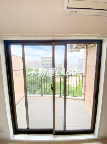 ラグゼ弁天町のバルコニー