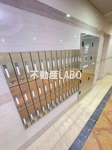 ラグゼ弁天町のその他