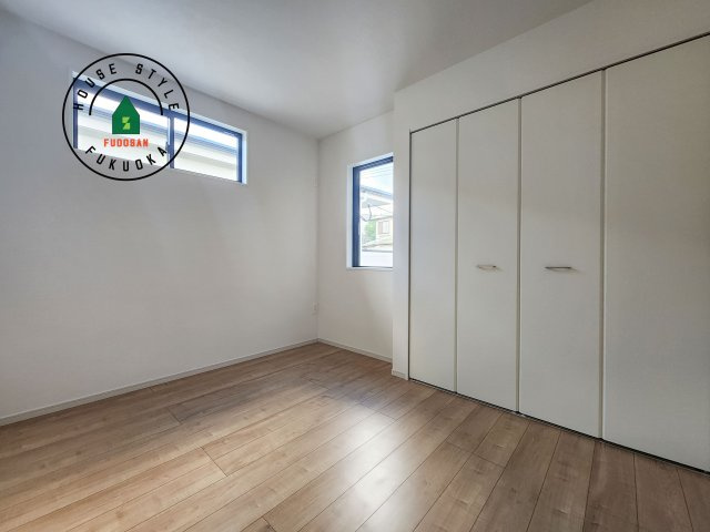 福岡市東区香椎第3-2棟（1号棟）　の内観：施工例|穏やかな光が差し込む室内には、穏やかな時間が流れます。