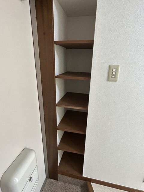 グリーンリーフ旭ヶ丘の玄関