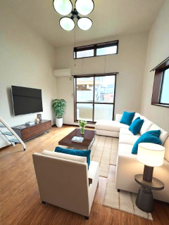 グリーンリーフ旭ヶ丘の居間・リビング|本画像はAIのCG作成イメージであり実際に現地に家具は置かれていません