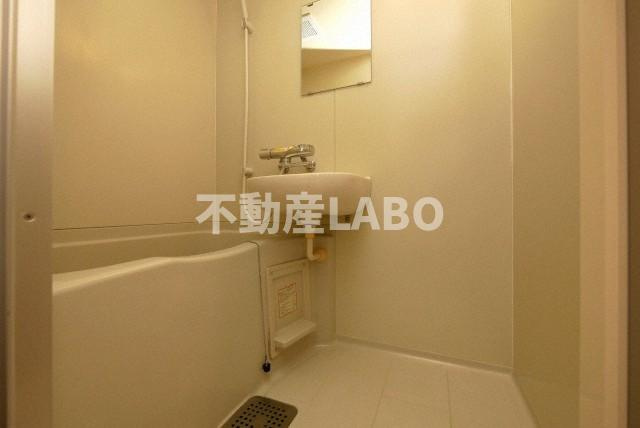 メゾンパシフィックの浴室