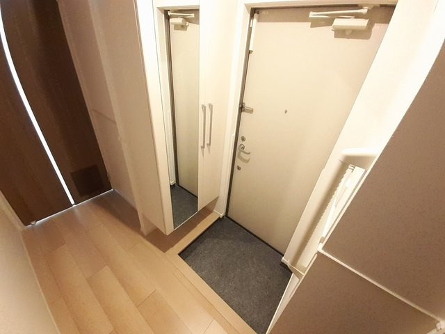 ベル　フルールの玄関|明るい玄関です