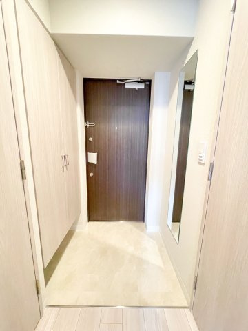 ミラージュパレス難波グランツの玄関