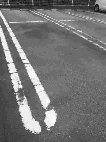 パークサイド前山　Ｂの駐車場|駐車場に車を止められます