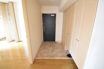 【玄関】 | ジェネラス中央町