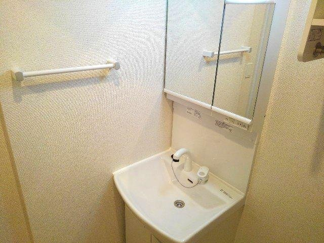 ヴィラの洗面所