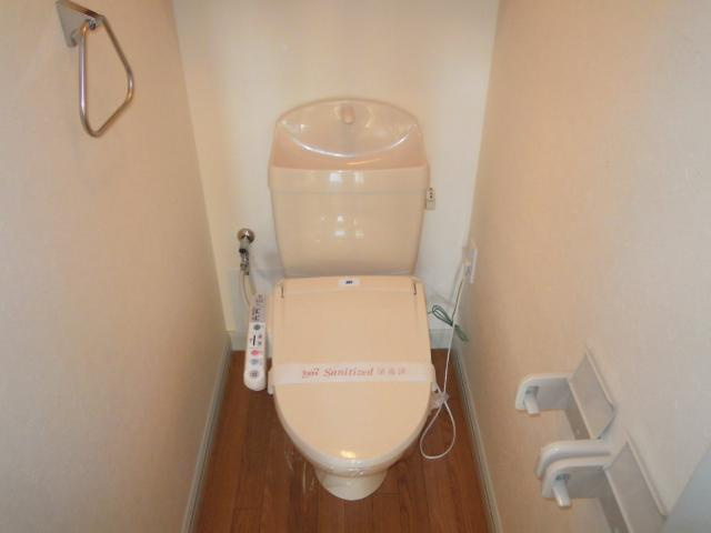 ハイツ憩のトイレ|シャワー付トイレ（イメージ）