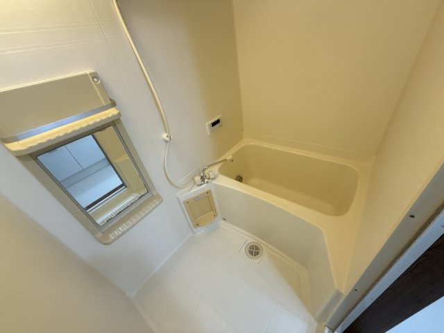 アンソレイエ　Ｉ・Ｋの浴室