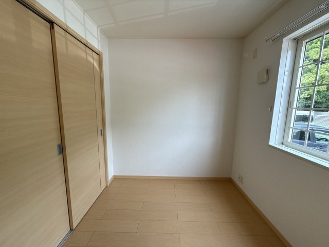 スマイル　タウンＡの子供部屋